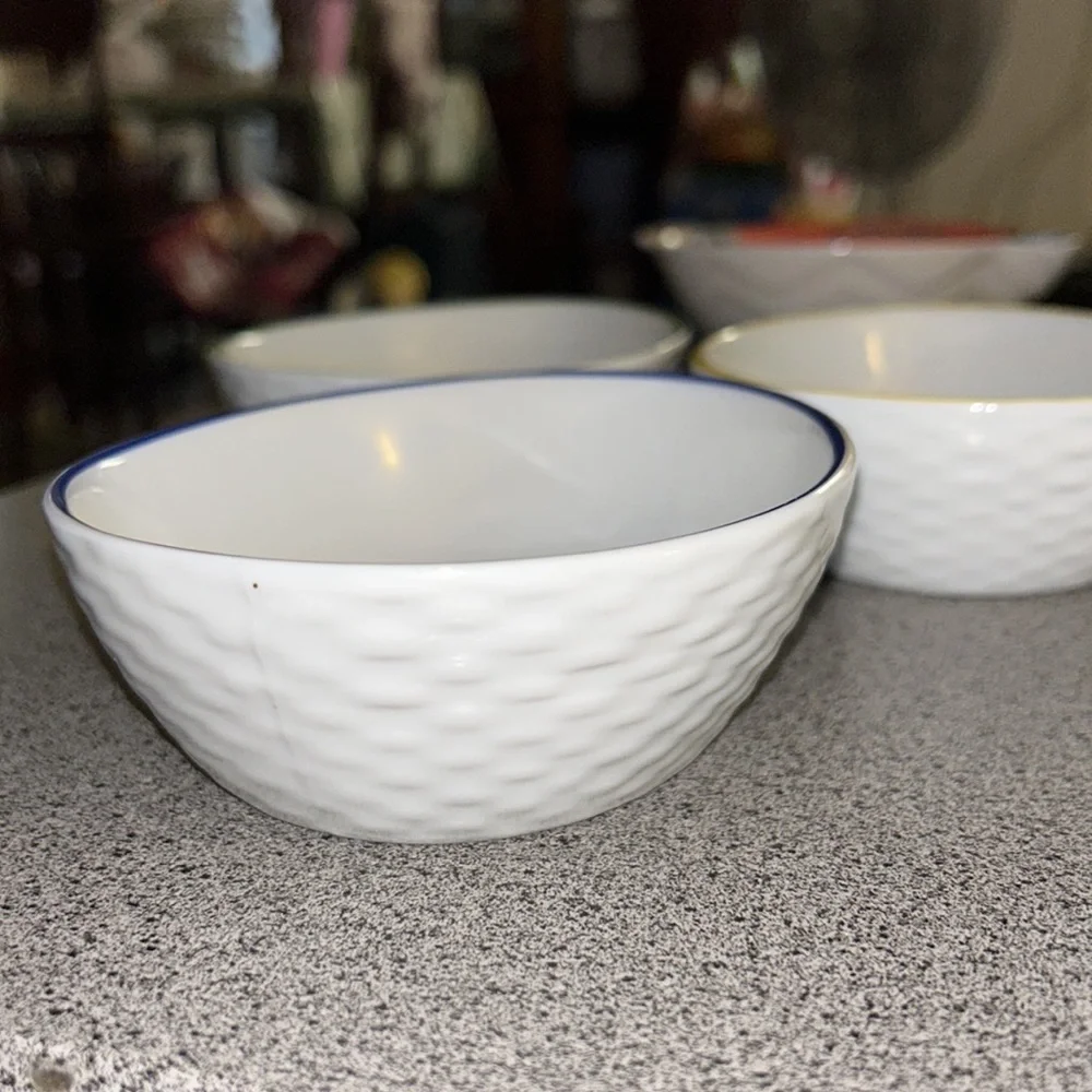 Williams Sonoma Oval shaped Ceramic Bowls with bunny and eggs design-vintage
